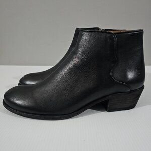 Frye Black Leather Ankle Boots | Excellent Condition